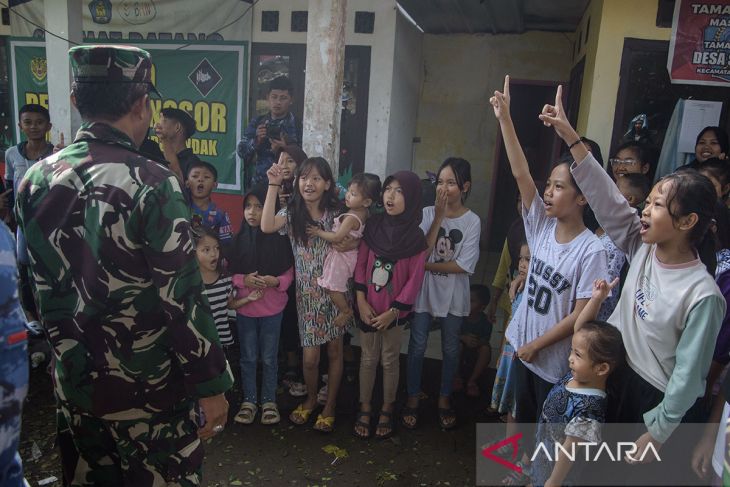 Trauma Healing anak terdampak tanah bergerak di Cianjur