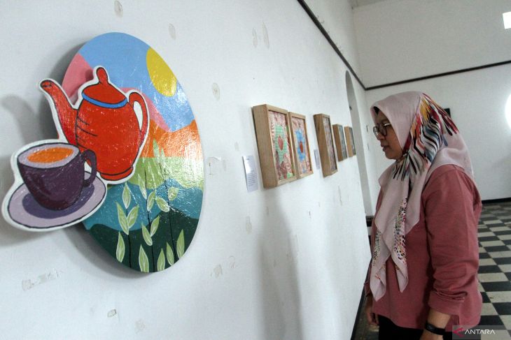 Pameran perjalanan industri teh di Malang