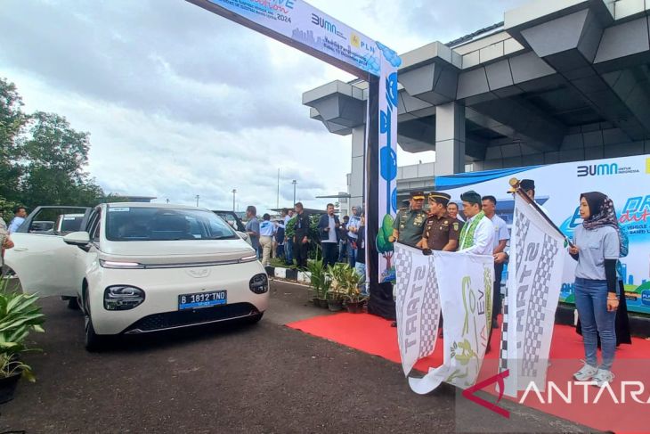 PLN Babel gelar touring mobil electric vehicle