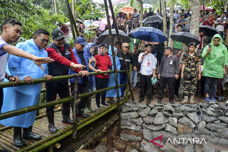 Mensos tinjau kerja bakti sambut HKSN 2024