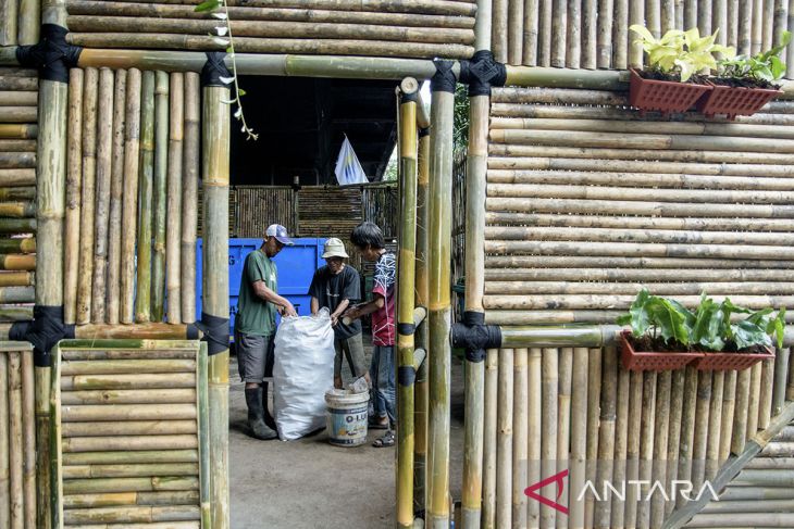 Target penataan kolong Jembatan Pasupati Bandung