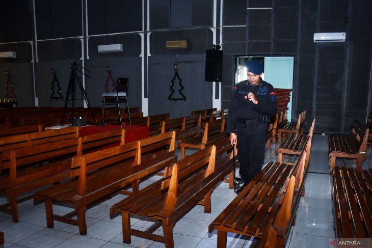 Sterilisasi gereja di Madiun