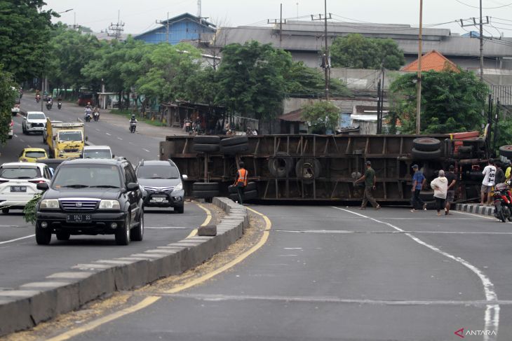 Angka kecelakaan lalu lintas di Indonesia