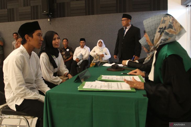 Sidang isbat nikah massal di Malang