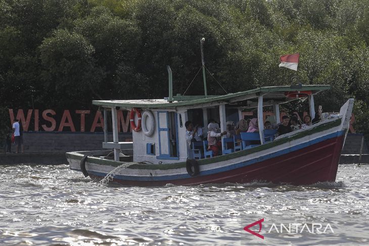 Kunjungan wisata di Banten menurun saat libur akhir tahun