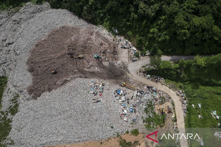 Kementerian Lingkungan Hidup akan tutup 306 TPA