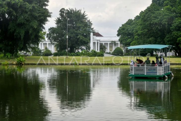 Wahana Tutur Danau Boat Ride di Kebun Raya Bogor