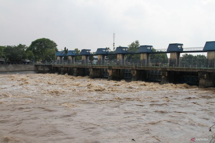 Volume air Bendungan Rolak Songo meningkat