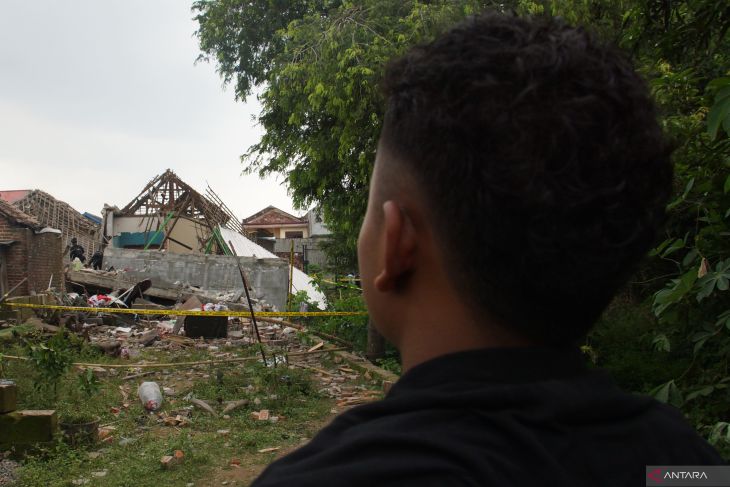 Ledakan di Mojokerto