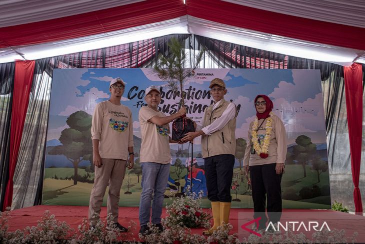 Aksi penanaman pohon di Kabupaten Cianjur