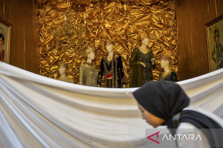 Pameran pernikahan tradisional di Bandung