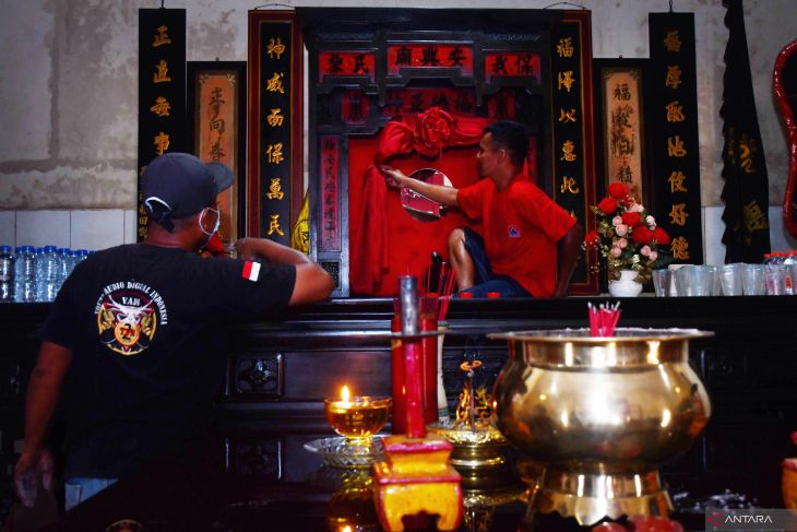 Persiapan Imlek di TITD An Hien Bio Magetan