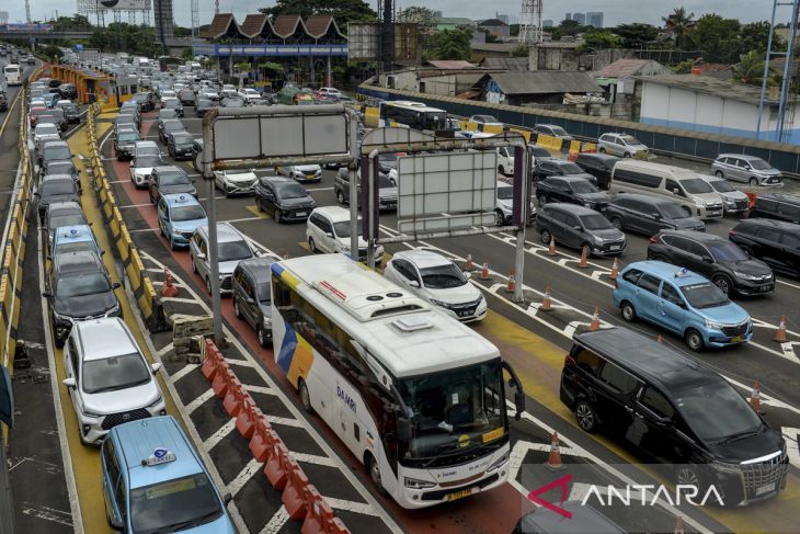 Kemacetan di Tol Bandara Soekarno Hatta