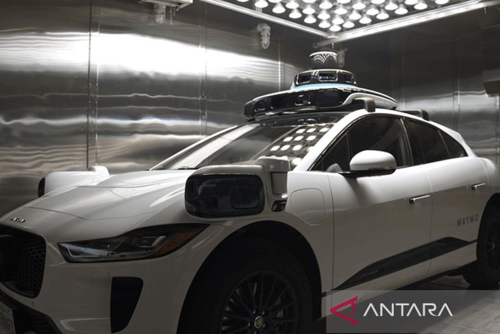 Kematian kucing akibat robotaxi ramai dikritik warga Sanfransisco