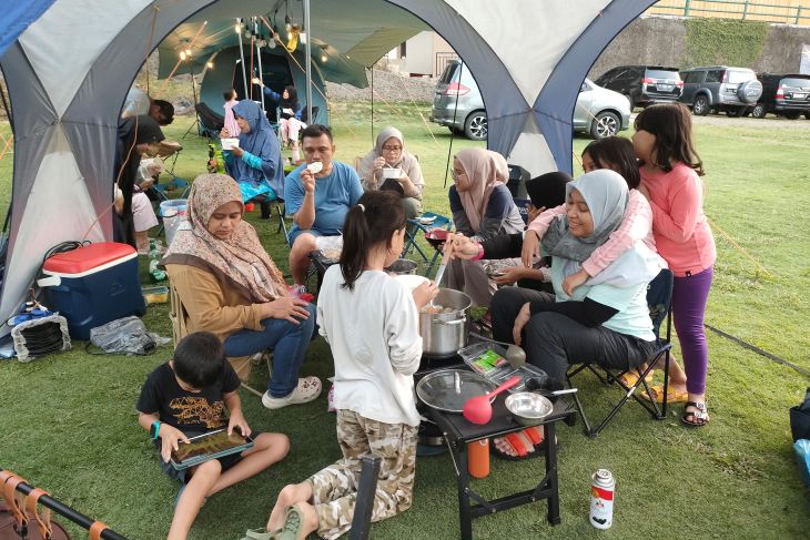 Anak tengah rentan merasa terabaikan dalam keluarga, kata Psikolog