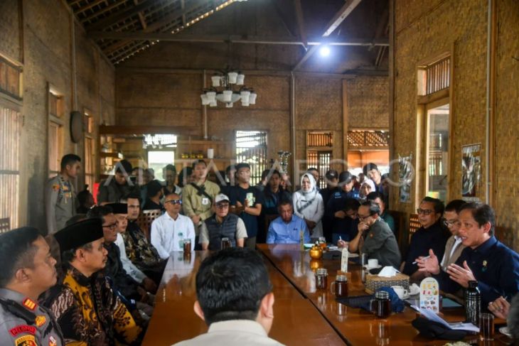 Menteri Lingkungan Hidup tinjau Danau Lido Bogor