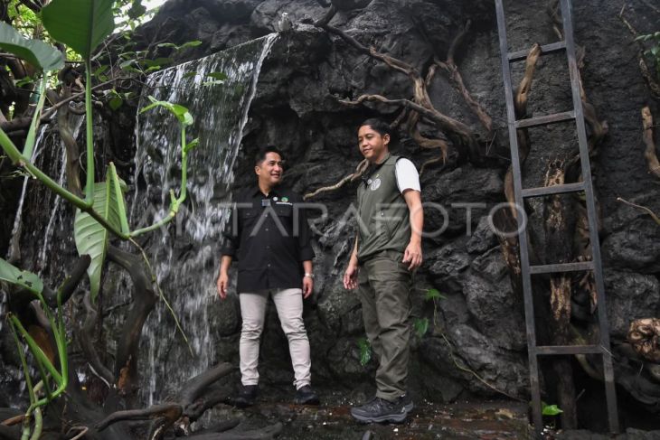 Menteri Kehutanan meninjau deHakims Aviary