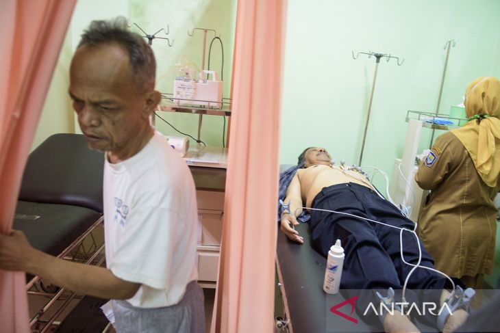 Pemeriksaan kesehatan gratis di Bandung