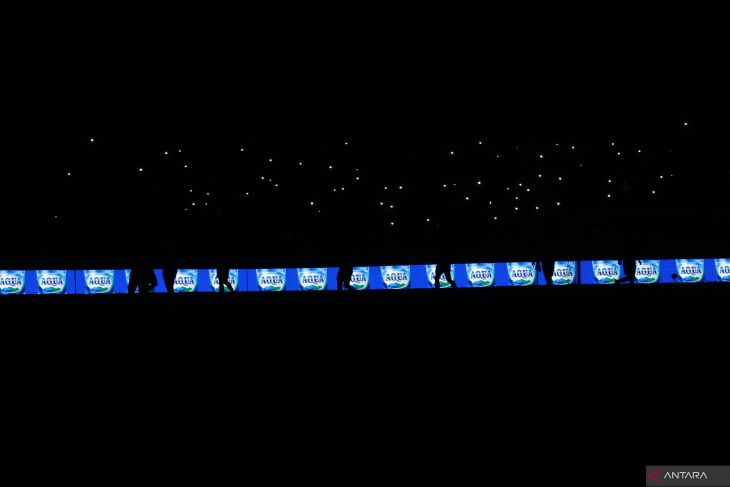 Lampu stadion mati pada pertandingan Liga 1