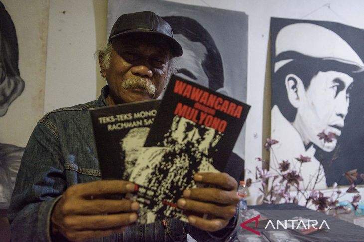 Peluncuran buku Teks Monolog Rachman Sabur