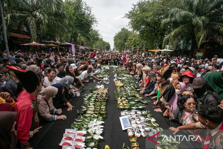 Festival Jenang Solo untuk melestarikan dan mengenalkan berbagai  jenang tradisional