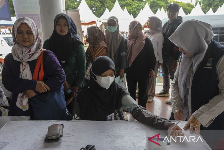 Upaya pemerintah meningkatkan kualitas cek kesehatan gratis