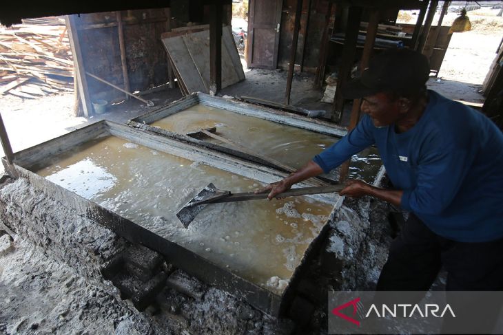 FOTO - Target produksi garam Aceh tahun 2025