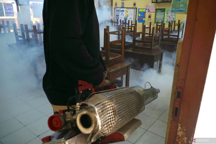 Gerakan pengasapan pasca merebaknya DBD di Tulungagung