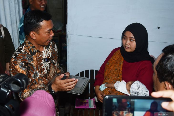 Kunjungan kerja Mendukbangga di Madiun