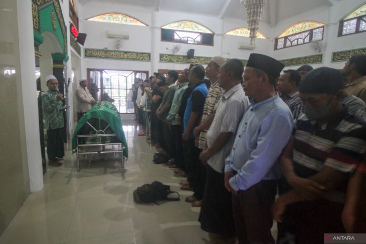 Pemakaman Bejo Sugiantoro