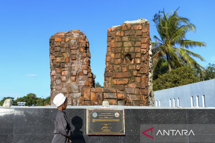 Monumen Krakatau historical landmark