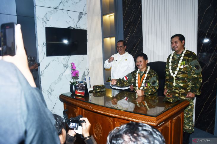 Penyambutan Wali Kota dan Wakil Wali Kota Madiun