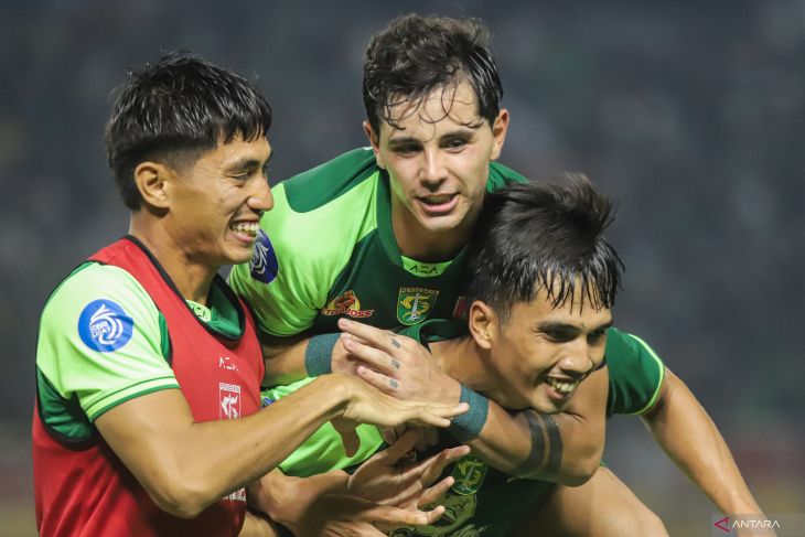 Persebaya kalahkan Persib