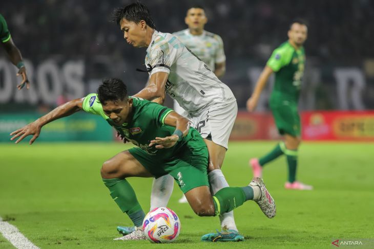 Persebaya kalahkan Persib