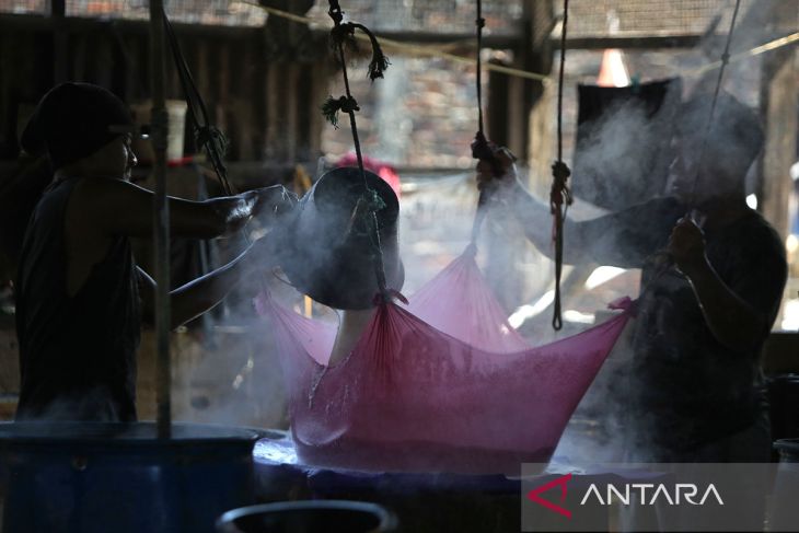 FOTO - Produksi tahu meningkat untuk Ramadhan