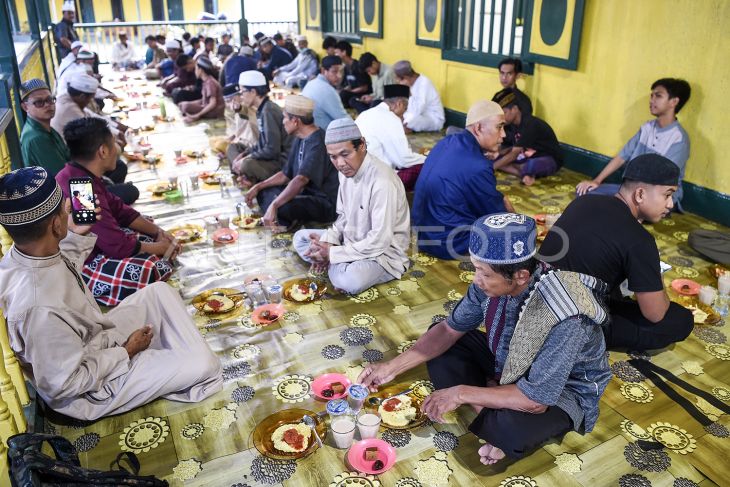 Buka bersama Bubur Peca Samarinda