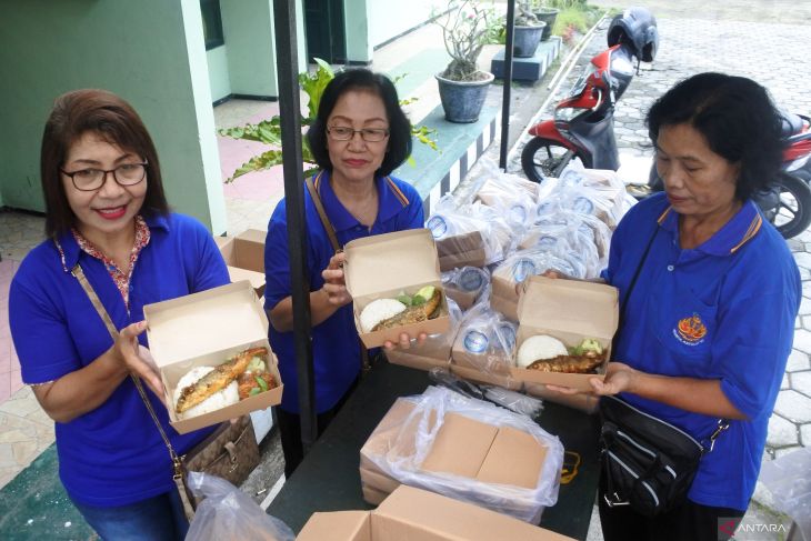 Warung Berkah WKRI sediakan menu buka puasa