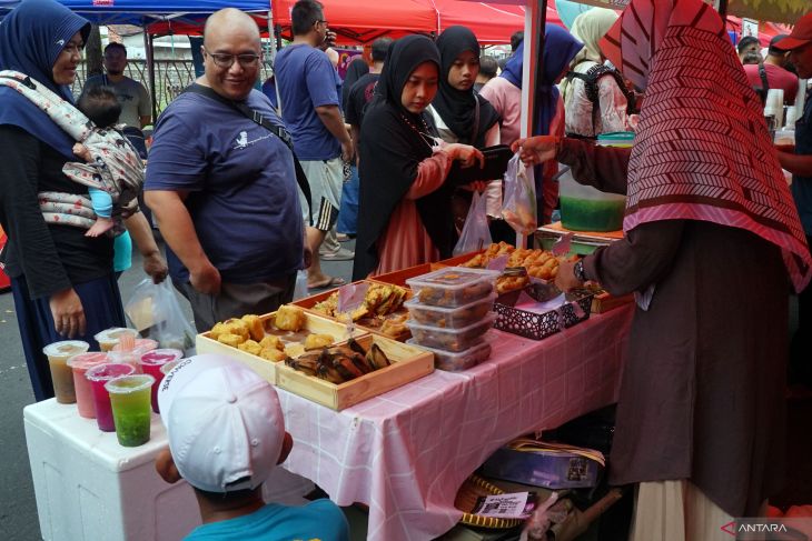 Pasar takjil di Tulungagung