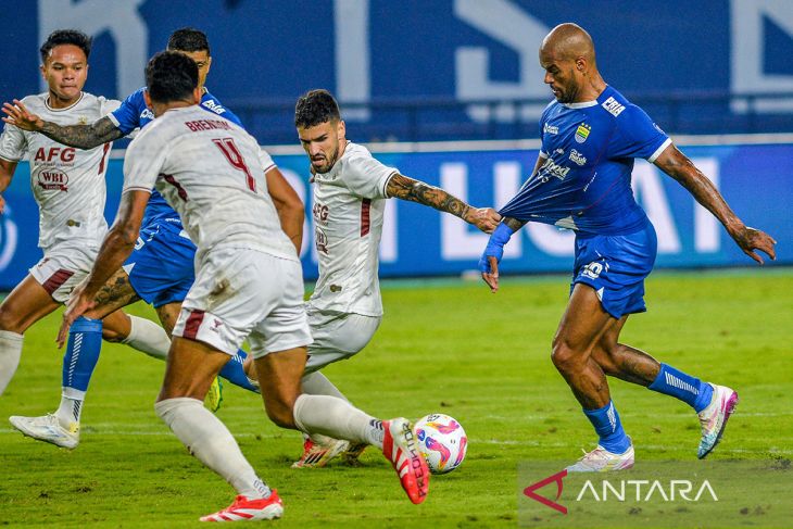 Persib Bandung menang atas Persik Kediri