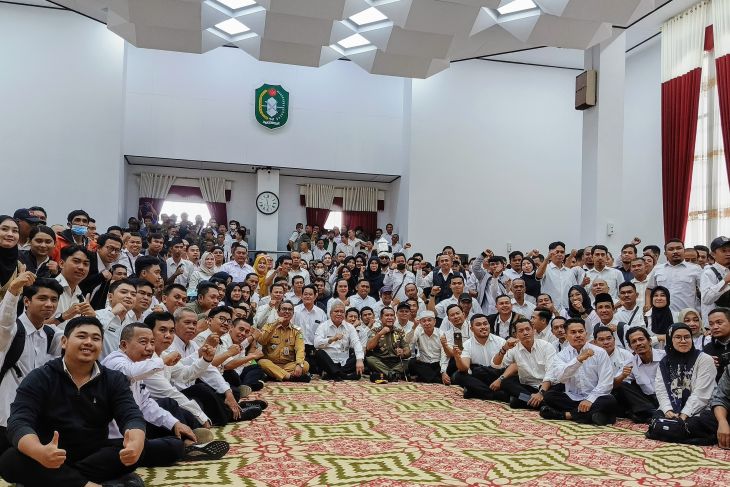 Aksi penolakan penundaan pengangkatan CASN di Pontianak