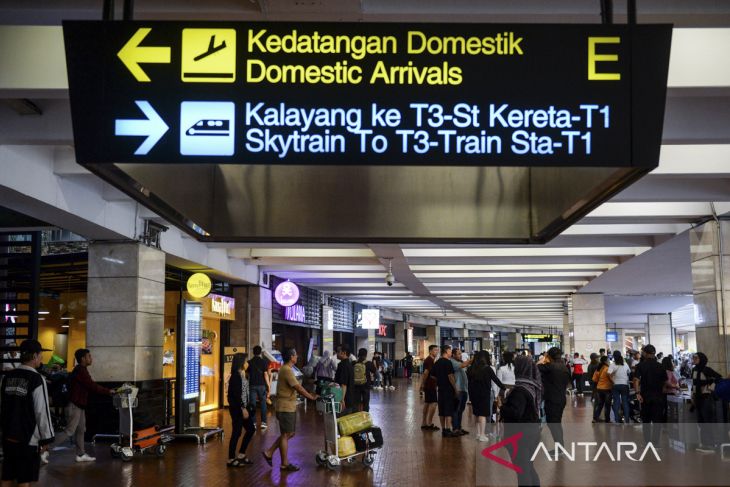 Arus balik Lebaran di Bandara Soekarno-Hatta