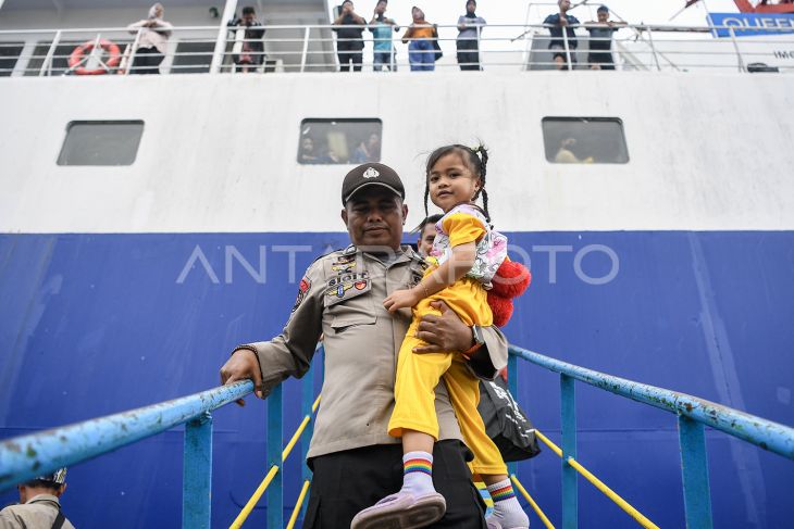 Puncak arus balik Lebaran di Pelabuhan Samarinda