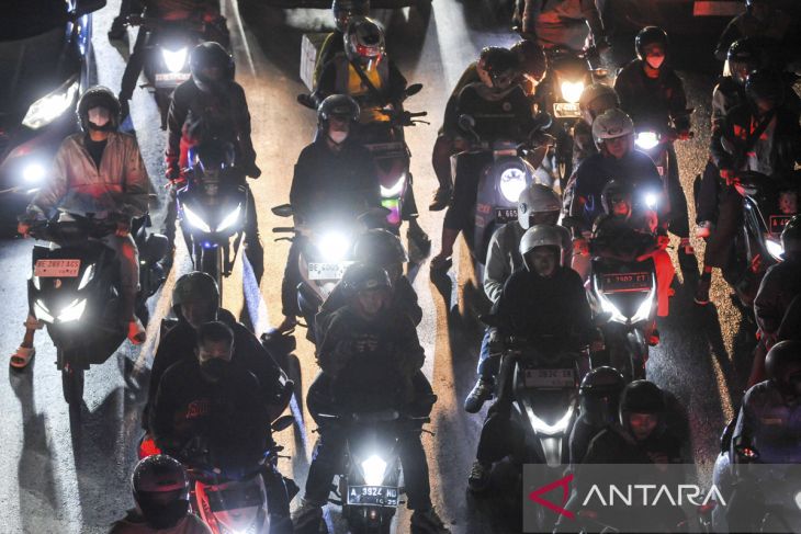 Puncak arus balik di jalan arteri Serang-Jakarta