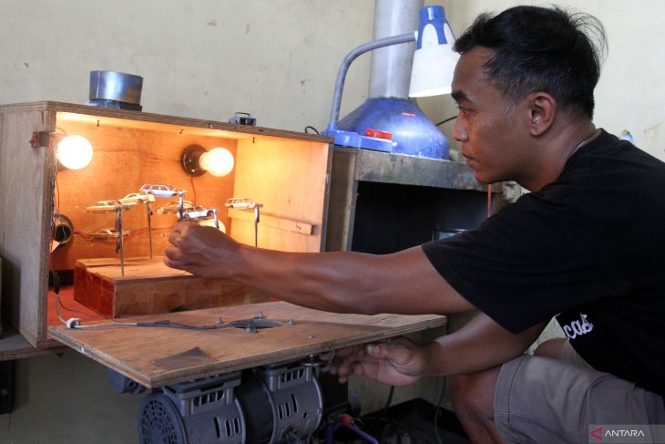 Kerajinan die cast lukis ekspor