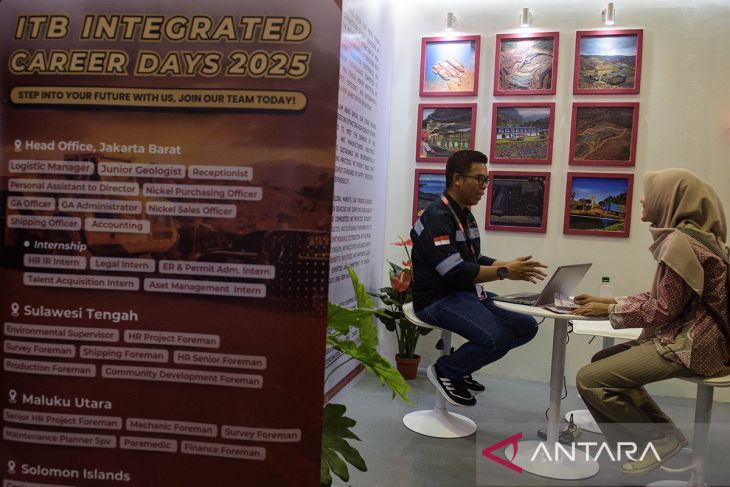 Pameran Perusahaan Titian Karir di Bandung