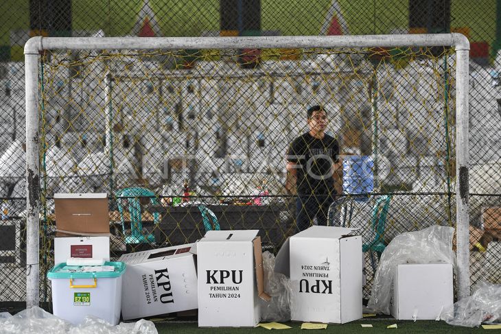 Distribusi logistik PSU Pilkada Kutai Kartanegara