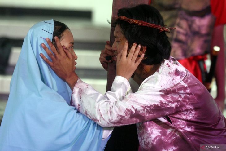 Visualisasi jalan salib di Malang