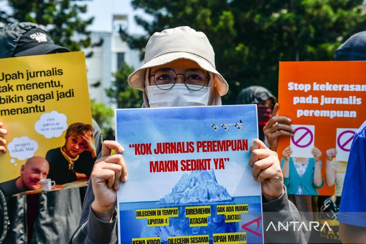 Aksi Hari Buruh di Bandung