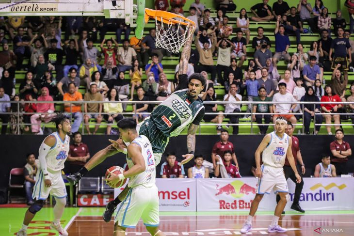 Pacific Caesar Surabaya kalahkan Bali United Basketball