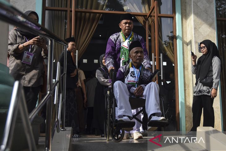 Pelepasan jamaah calon haji di Ciamis